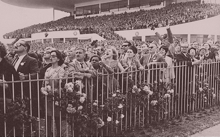 Imagem interna de História do Hipismo da Coleção Ensaios Latino Americanos Imagem interna de História do Hipismo da Coleção Ensaios Latino Americanos