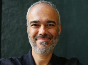 O professor Bruno Barretto Gomide